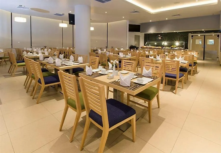 Holiday Inn Puebla La Noria By Ihg 4*,